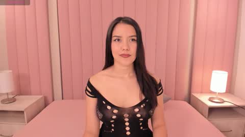 Lexie Thompson  online show from February 23, 12:15 pm