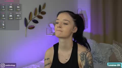 LexiiDarling online show from March 18, 5:40 pm