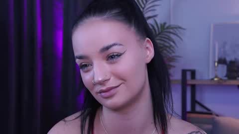 LexiiDarling online show from October 6, 7:40 pm