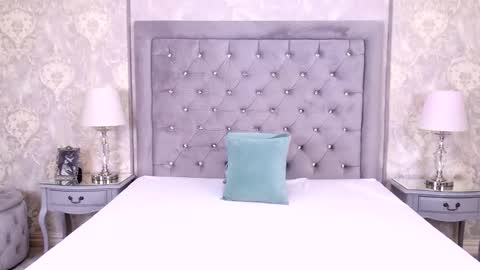 Lexi Riley online show from September 24, 5:50 am