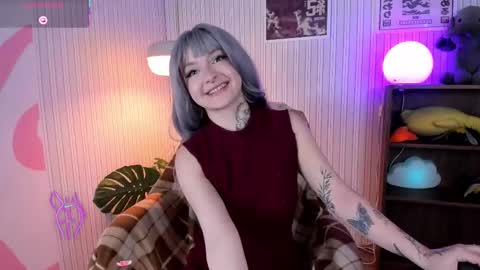 lexirouge           online show from January 7, 8:34 pm