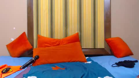 Silindile Caroline Madlala online show from October 12, 1:08 am