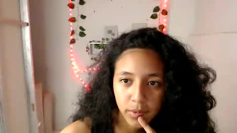 lolita online show from December 4, 4:54 am