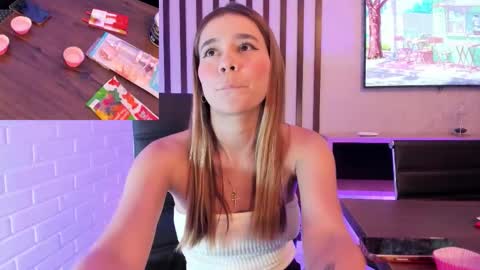 LEZY online show from November 29, 7:51 pm