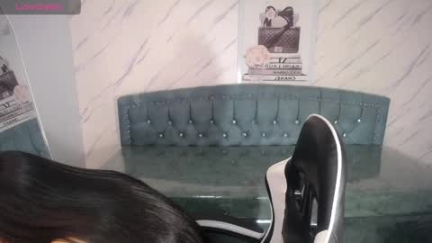 lia_harper_t online show from May 12, 2:42 am