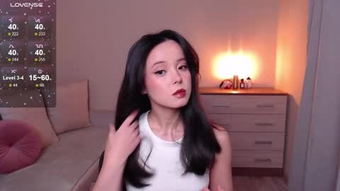 L I A online show from January 18, 4:10 pm