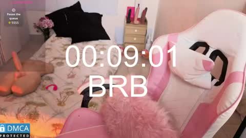 lia summer1 online show from June 2, 10:11 pm