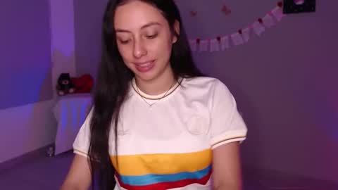   lia  online show from March 27, 3:19 am