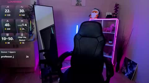 Liana online show from February 15, 3:20 am