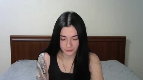 liana_diva online show from February 19, 7:48 pm