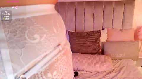 Liora online show from July 21, 10:32 pm