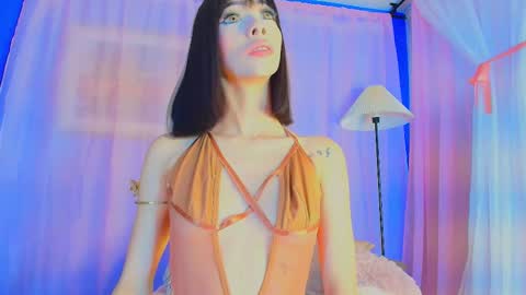 Valentina Hall online show from March 25, 11:35 am