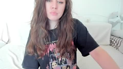 Alisa online show from June 23, 1:42 pm