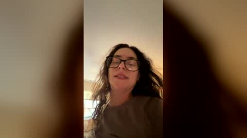 Lily Rose online show from April 23, 7:27 pm