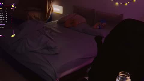 Nessa Greyrat   if u like me tip 25 tk and put  online show from December 19, 5:54 am