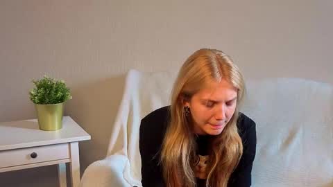 Emma online show from September 14, 10:35 am