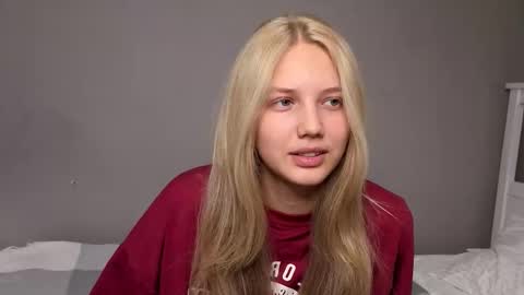 Emma online show from October 4, 10:54 am