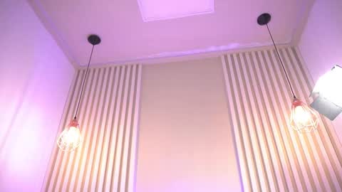 L I L A   online show from March 7, 4:30 am