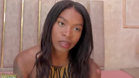 lila bailey  online show from November 8, 8:47 pm