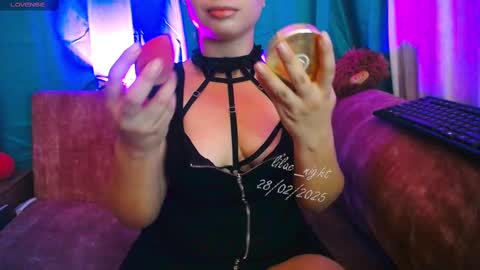 Jen online show from February 28, 11:25 am