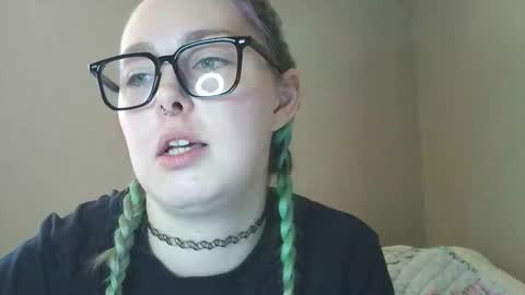 emily ryanson online show from November 19, 9:15 pm