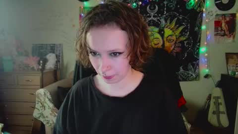 Lil online show from September 13, 12:57 pm