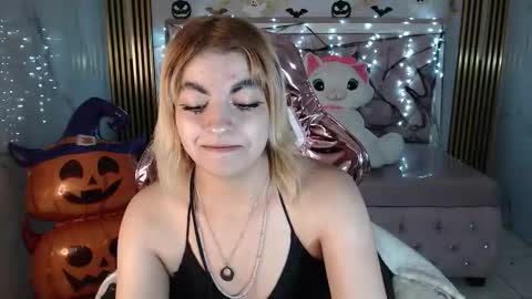 Lili online show from October 14, 3:42 am