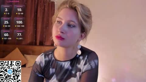 Lilian online show from November 28, 1:08 am