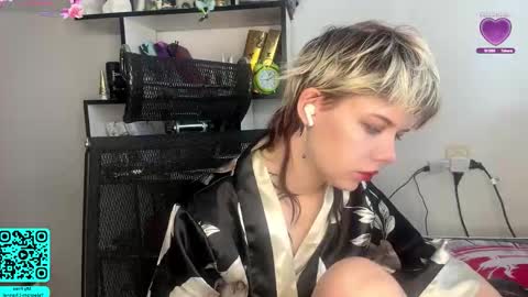 Lilian online show from February 24, 7:07 am