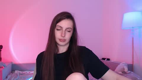 Lilu online show from May 22, 12:30 am