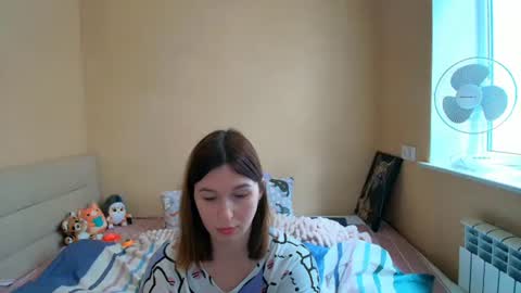 liliawoolf online show from October 9, 12:42 pm