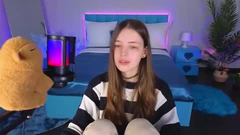 Lili Bakery online show from October 11, 4:06 am