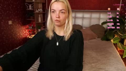 Lilie online show from February 4, 8:28 pm