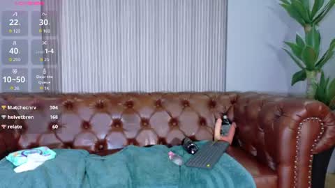 lilii peach online show from July 3, 3:23 am