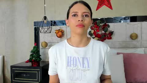 LilyJensen online show from December 21, 9:08 pm