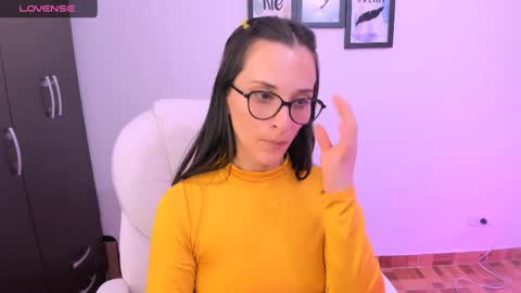 Leidy online show from February 11, 11:33 pm