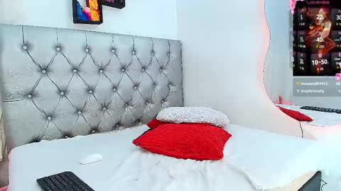 Lilith online show from December 18, 6:29 am