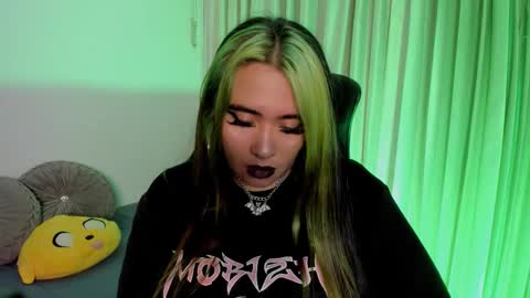 Lilith online show from December 15, 5:23 am