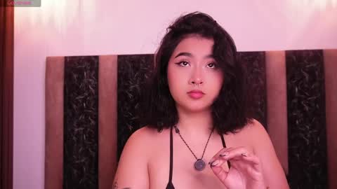 lilithnyx_x online show from April 22, 3:20 pm