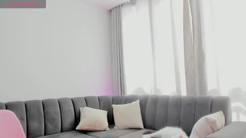 lilithrose_2 online show from January 16, 3:46 pm