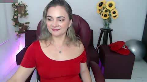 Lilly online show from April 16, 3:23 pm