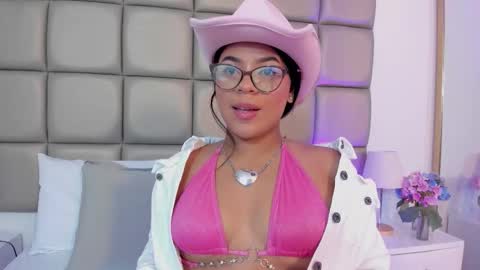 Lilly  online show from March 27, 4:14 am