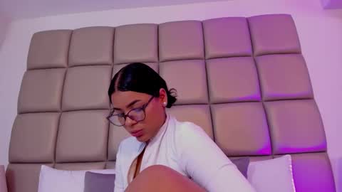 Lilly  online show from March 21, 8:19 am