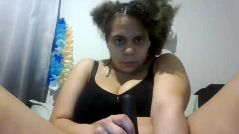 lilmiss07 online show from April 4, 6:56 am