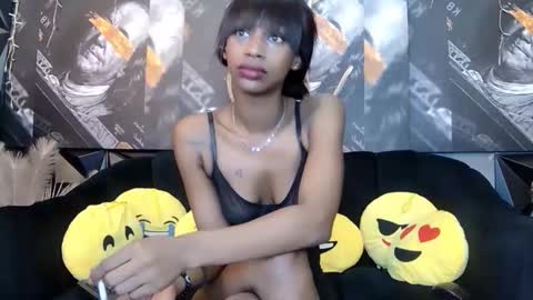 lilmissbaddiexxx online show from March 6, 1:34 am