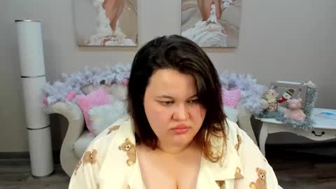 LiloLewins online show from January 8, 4:33 pm