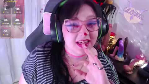 Lilo  online show from October 21, 6:34 pm