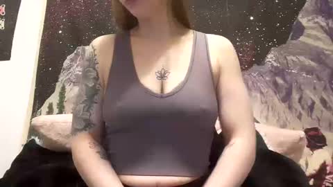 Luna online show from March 2, 10:04 pm