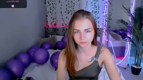 lilu__moon online show from September 10, 6:57 am