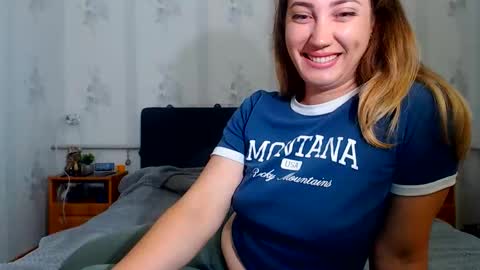 lilu_cute25 online show from May 24, 8:52 pm